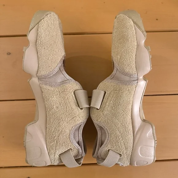 Nike Air Rift Premium Womens Sz 9 tabi - Picture 7 of 9